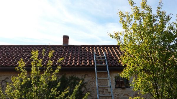 Top services de toiture avec votre couvreur à Sardy-lès-Épiry